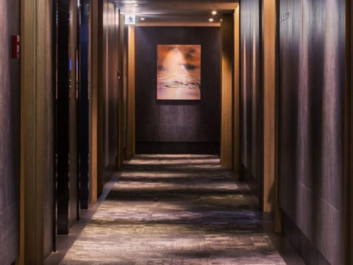 วัน เรสซิเดนซ์ โฮเต็ล แอนด์ อพาร์ตเมนต์ Hotel พนมเปญ ภายนอก รูปภาพ