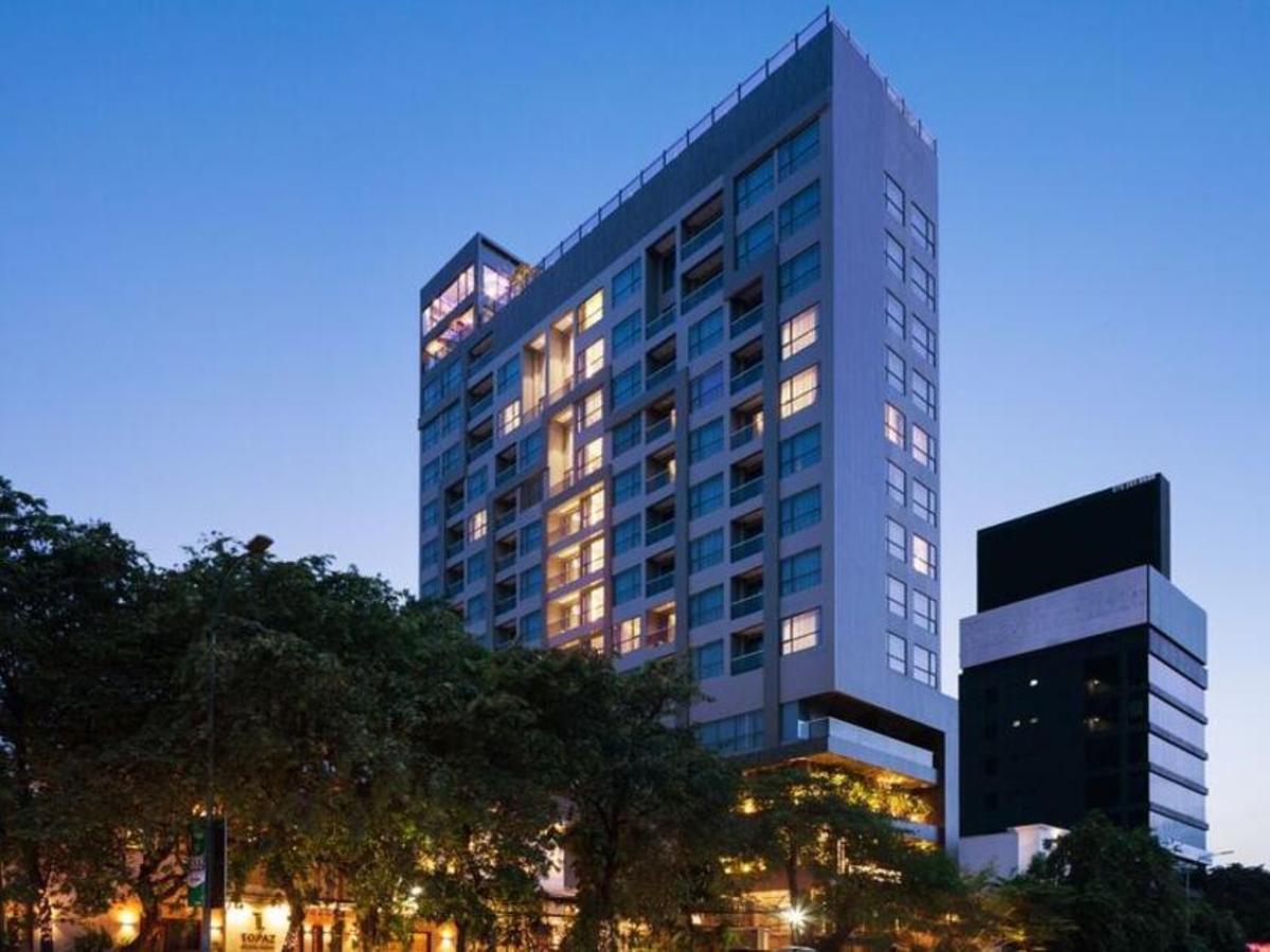 วัน เรสซิเดนซ์ โฮเต็ล แอนด์ อพาร์ตเมนต์ Hotel พนมเปญ ภายนอก รูปภาพ